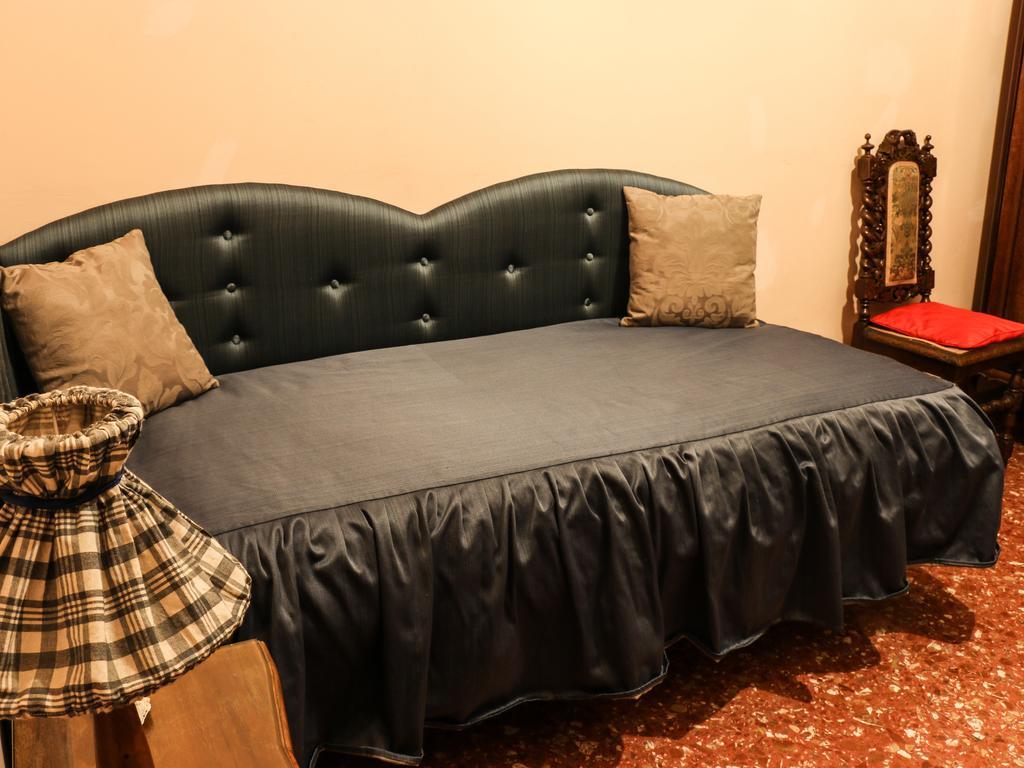 Casa Vacanze Scalone روما الغرفة الصورة